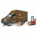 Mercedes-Benz Sprinter фургон UPS с фигуркой, погрузчиком и аксессуарами Bruder